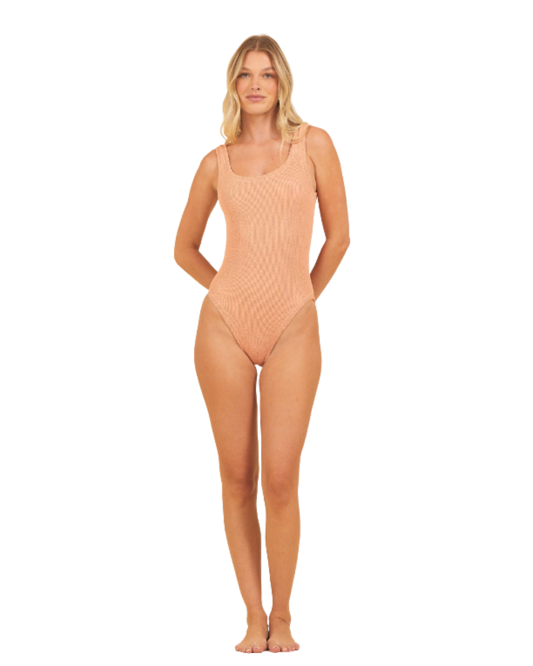 Traje de baño de una pieza con tirantes arrugados en color coral atardecer y dorado